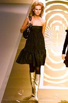 Look 32